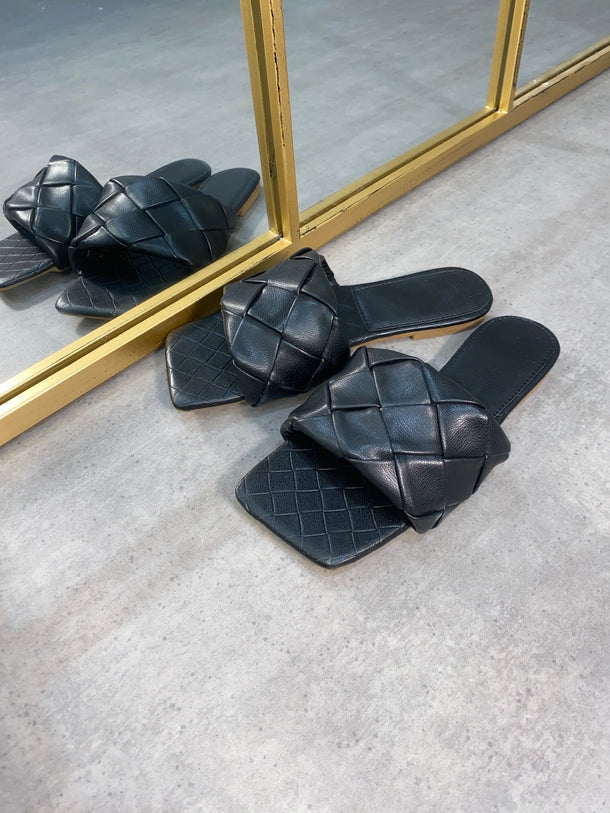 Ruby Wovan Sandal - Black (SALE)